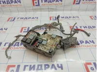 Блок предохранителей моторный Ford Focus 3 .