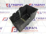 Крепление АКБ (корпус/подставка) Ford Focus 3 1753501.