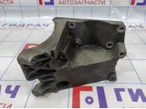Кронштейн кондиционера Ford Focus 3 1715451.