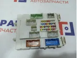 Блок предохранителей Ford Focus 3 1948005. Салонный.