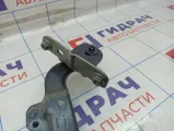 Петля крышки багажника правая Ford Focus 3 1793301.