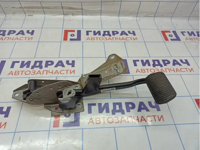 Педаль тормоза Ford Focus 3 2018252.