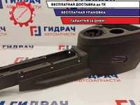 Консоль Ford Fusion 1358349. Потертость. Между сиденьями. С накладкой 1449779.