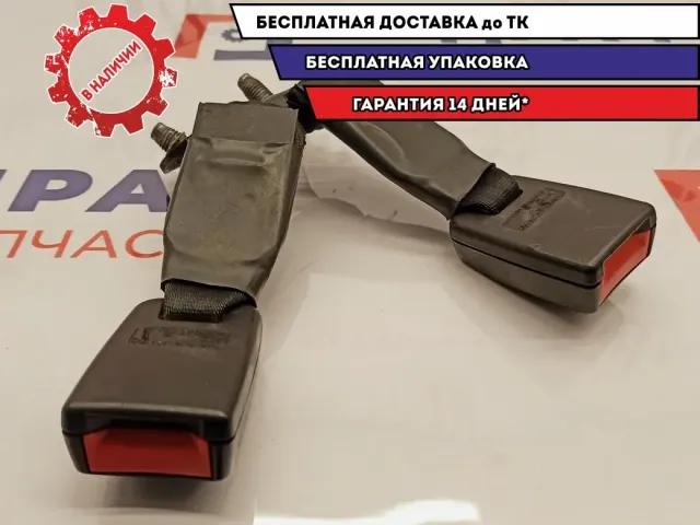 Ответная часть ремня безопасности Ford Fusion 1473678. Задняя центральная.