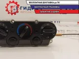 Блок управления отопителем Ford Fusion 1426730. Трещины. Без кондиционера.