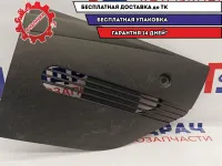 Накладка правая Ford Fusion 1493827. Царапины. На консоль.