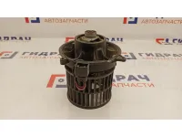 Моторчик отопителя Ford Fusion 1252926.