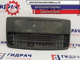 Решетка в бампер центральная Ford Fusion 1369703. Дефект.