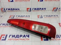 Фонарь задний правый Ford Fusion 1383603
