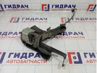 Замок двери передней правой Ford Fusion 1372465