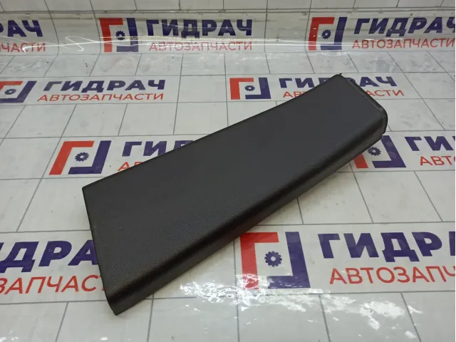 Обшивка стойки средней левой нижняя Ford Fusion 1365972