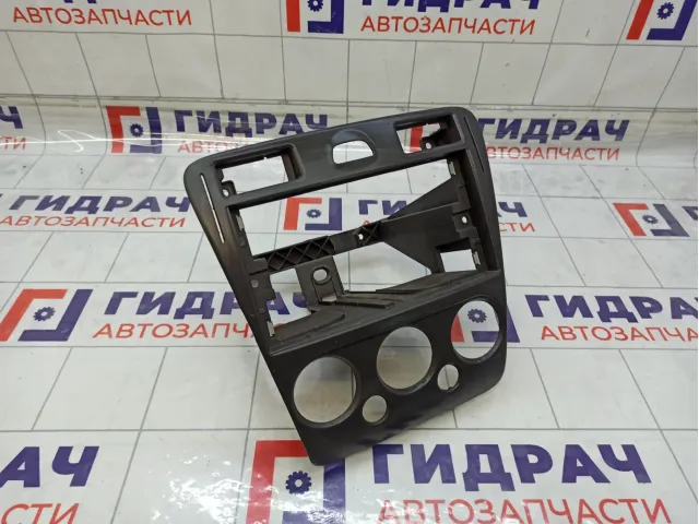 Рамка магнитолы Ford Fusion 1479772