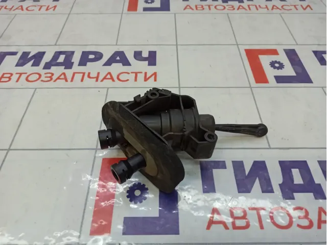 Цилиндр сцепления главный Ford Fusion 1913885