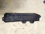 Крышка салонного фильтра Ford Kuga CBV 3M5H19D672C Отличное состояние