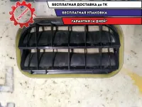 Решетка вентиляционная в заднем крыле Ford Kuga CBV YF1A54280B62AE Отличное состояние