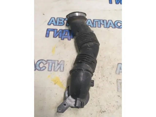 Патрубок воздушного фильтра Ford Kuga CBV AV6112B624BB 1801871 Отличное состояние