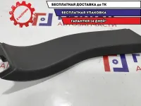 Обшивка двери багажника левая нижняя Ford Kuga 1539633.