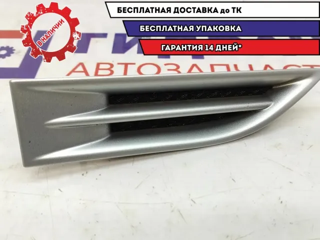 Накладка переднего крыла правого Ford Kuga 1711122.