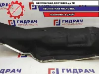 Теплозащитный экран Ford Kuga 1563256. Дефекты.