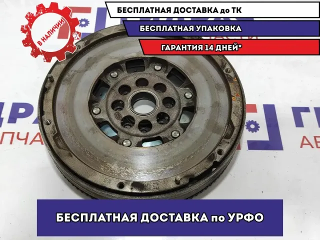 Маховик Ford Kuga 1563367.