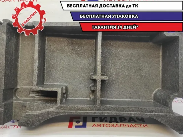 Ящик для инструментов правый Ford Kuga 1505220. Дефект.