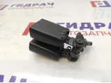Ответная часть ремня безопасности Ford Kuga .