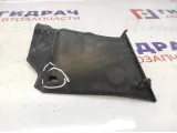 Щиток фонаря правый Ford Kuga 8V4113N552AB. Дефект.