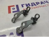 Петля двери передней правой Ford Kuga . Комплект.