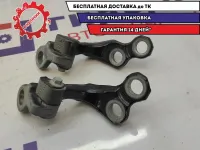 Петля двери задней левой Ford Kuga . Комплект.