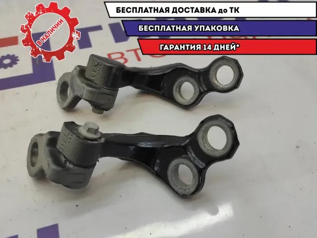 Петля двери задней левой Ford Kuga . Комплект.