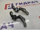 Петля двери задней левой Ford Kuga . Комплект.