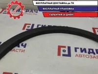 Накладка заднего крыла левого Ford Kuga 1744878. Царапины.
