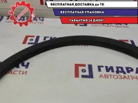 Накладка заднего крыла правого Ford Kuga 1744879. Царапины.