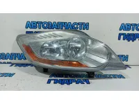 Фара правая Ford Kuga 8V4113W029AG. 1717360.
