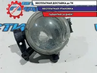 Фара противотуманная правая Ford Kuga 3M5115K201BB. Дефект. Сломано стекло.