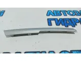 Молдинг решетки радиатора нижний правый Ford Kuga 8V418C436AA. Дефект.