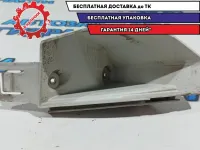 Направляющая заднего бампера правая Ford Kuga 8V4117A881A.