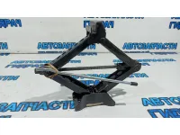 Домкрат Ford Kuga 8V4117080AB.