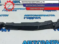 Пыльник крыла левый Ford Kuga 8V41S16E561AA.