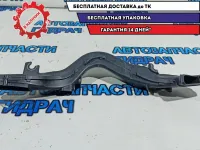 Воздуховод Ford Kuga 7M519E635AD. Дефект.