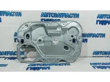 Кронштейн стеклоподъмника переднего правого Ford Kuga 1527941.
