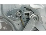 Кронштейн стеклоподъемника переднего левого Ford Kuga 1527943.