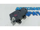 Ручка двери внутренняя левая Ford Kuga 3M51R22601AA.