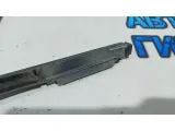 Накладка стекла заднего левого Ford Kuga 1590647.