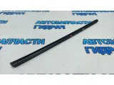 Накладка стекла заднего левого внутренняя Ford Kuga 1699596.