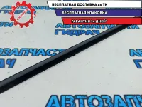 Накладка стекла переднего правого внутренняя Ford Kuga 1699593.