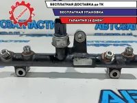Рейка топливная (рампа) Ford Kuga 1841279. С датчиком давления.