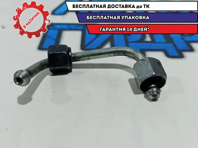 Трубка топливная Ford Kuga 1683836. 2 и 4 цилиндр.