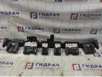 Кронштейн заднего бампера Ford Kuga (CBS) 2099213