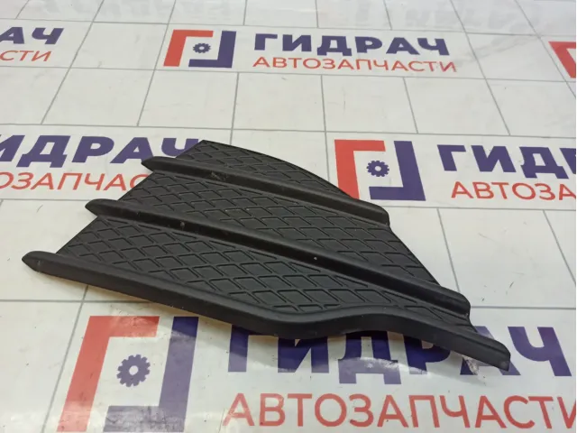 Решетка в бампер левая Ford Kuga (CBS) 1870304